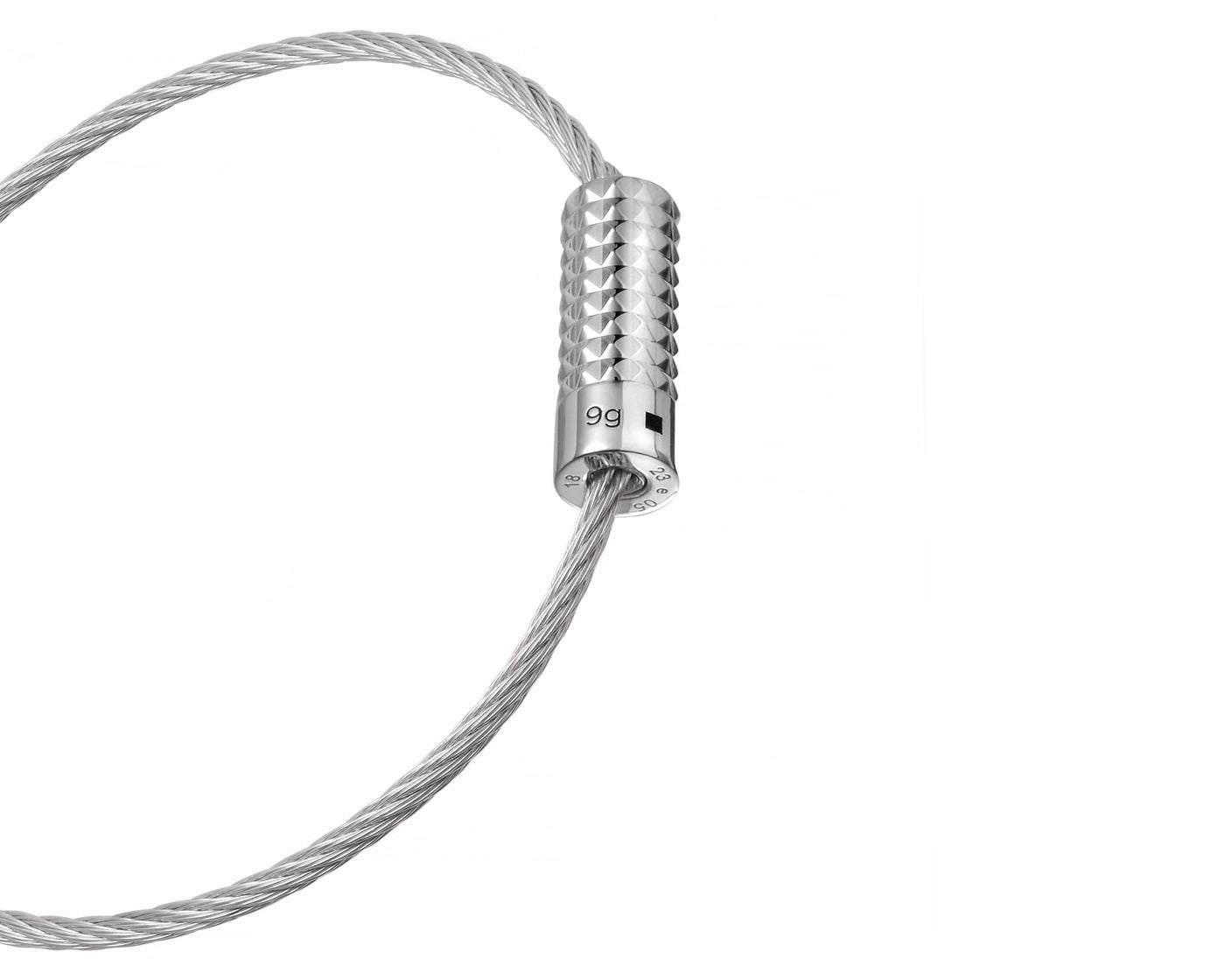 pyramid guilloche cable bracelet le 9g